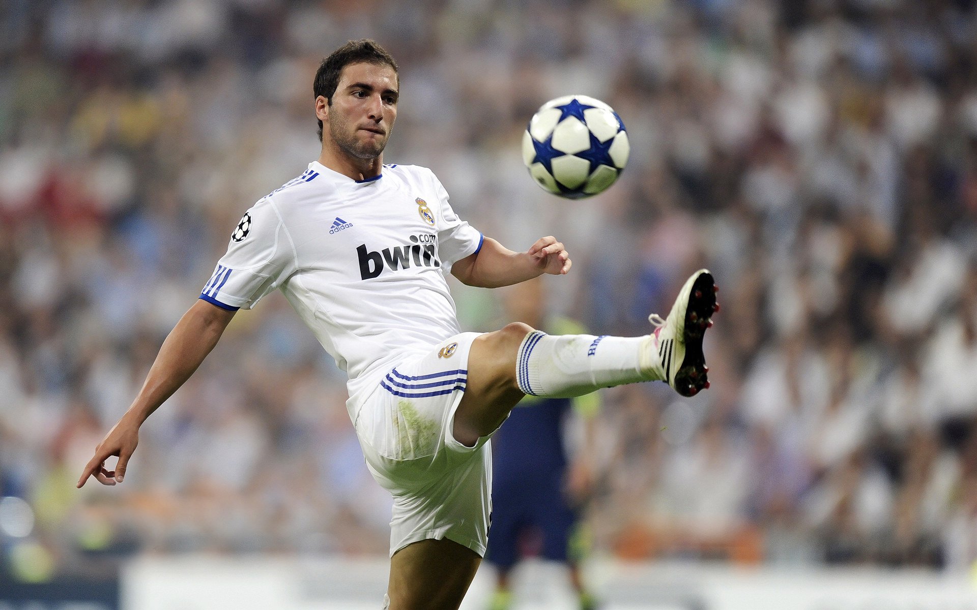 校园足球改革加入体质评估科学选拔身体条件，校园足球体能训练研究